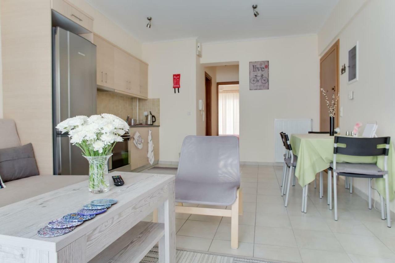 Melina'S Apartment By The Tube Athene Buitenkant foto